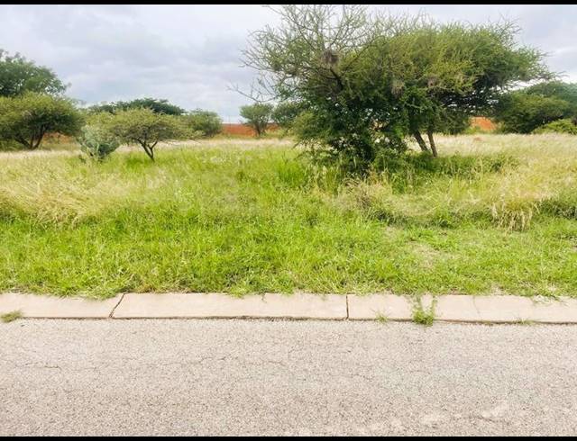 LAND FOR SALE IN CASA ACACIA